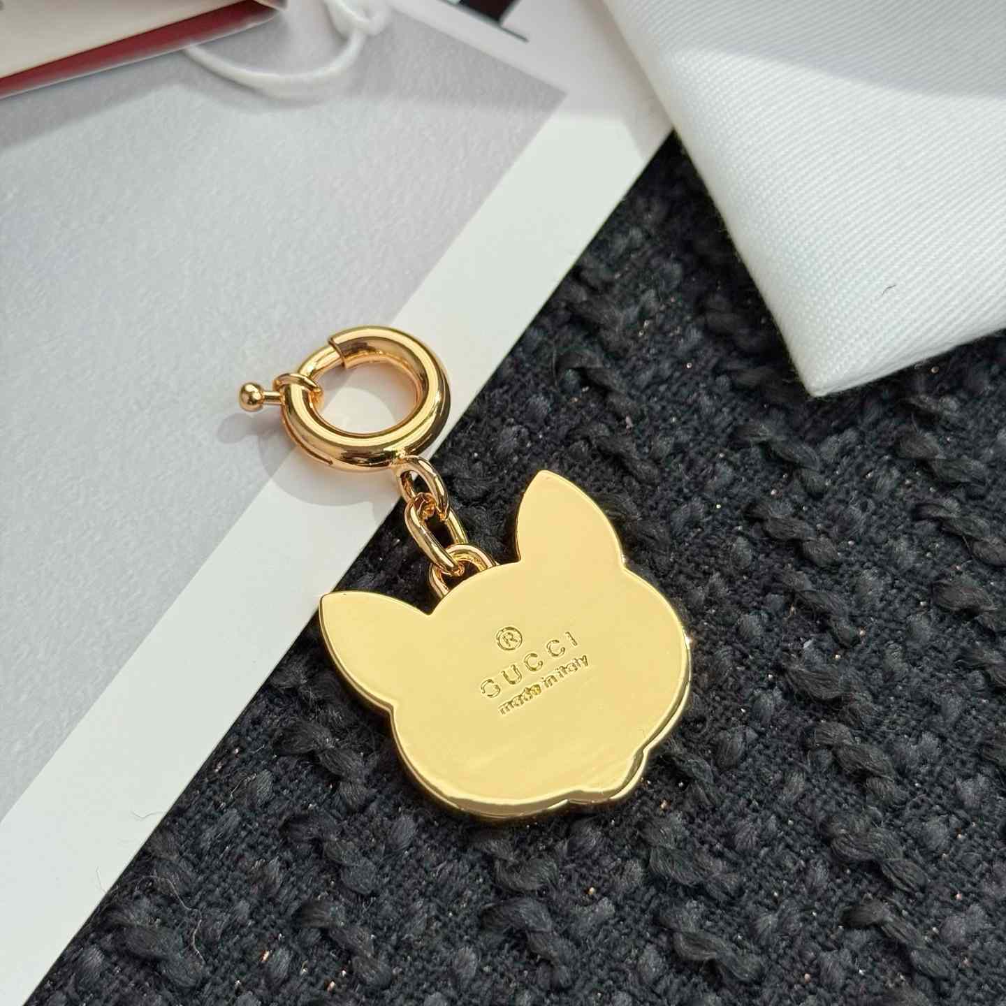 Gucci Cat Keychain  - DopestKickz