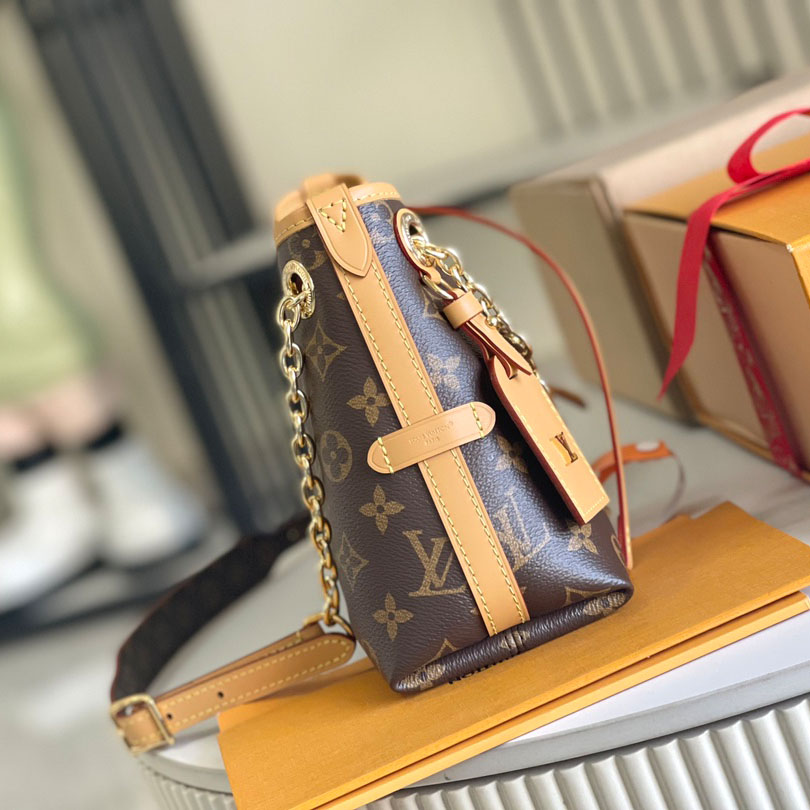 Louis Vuitton CarryAll BB M13014 - DopestKickz