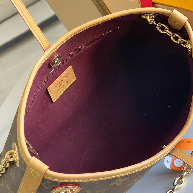 Louis Vuitton CarryAll BB M13014 - DopestKickz