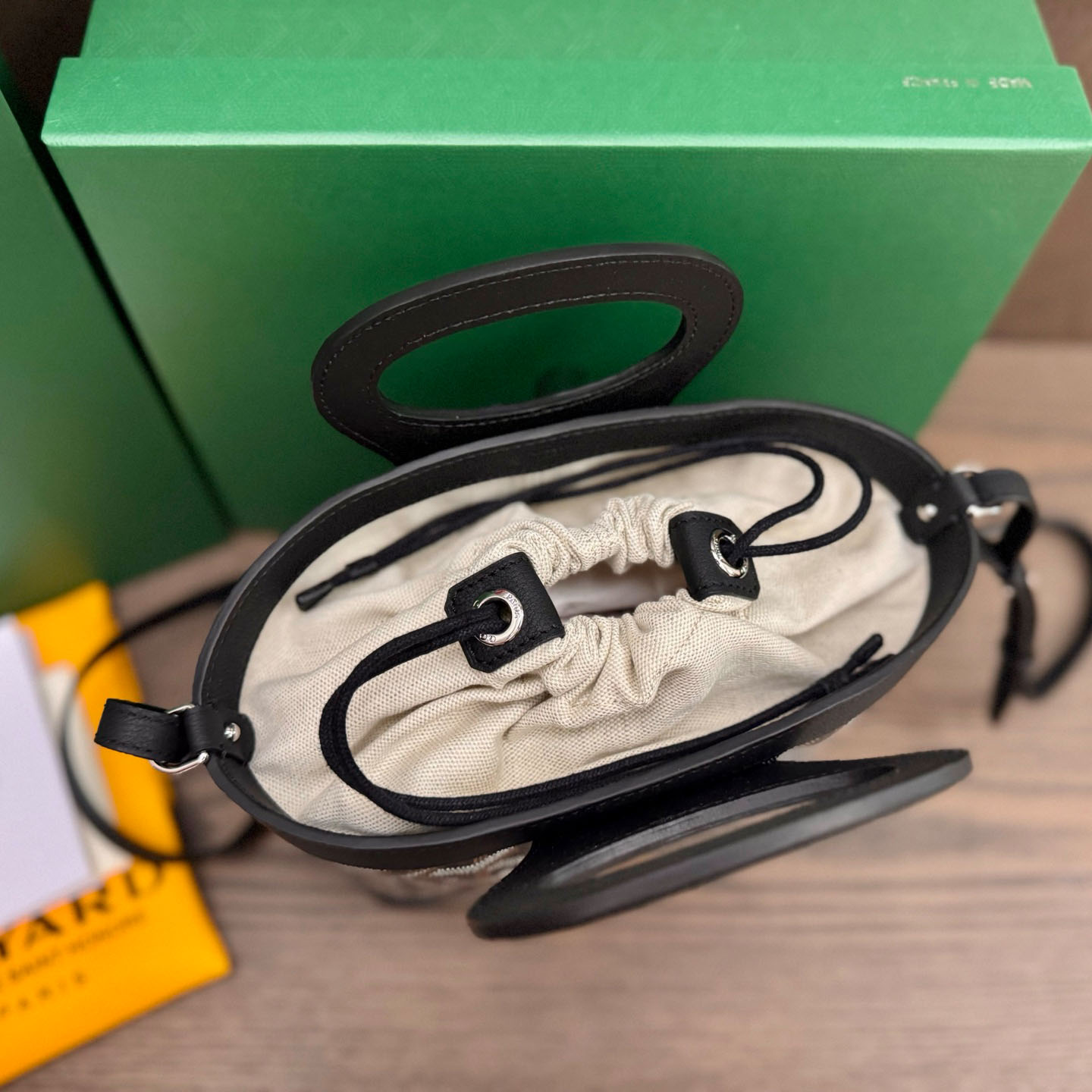 Goyard Beluga Mini Bag - DopestKickz