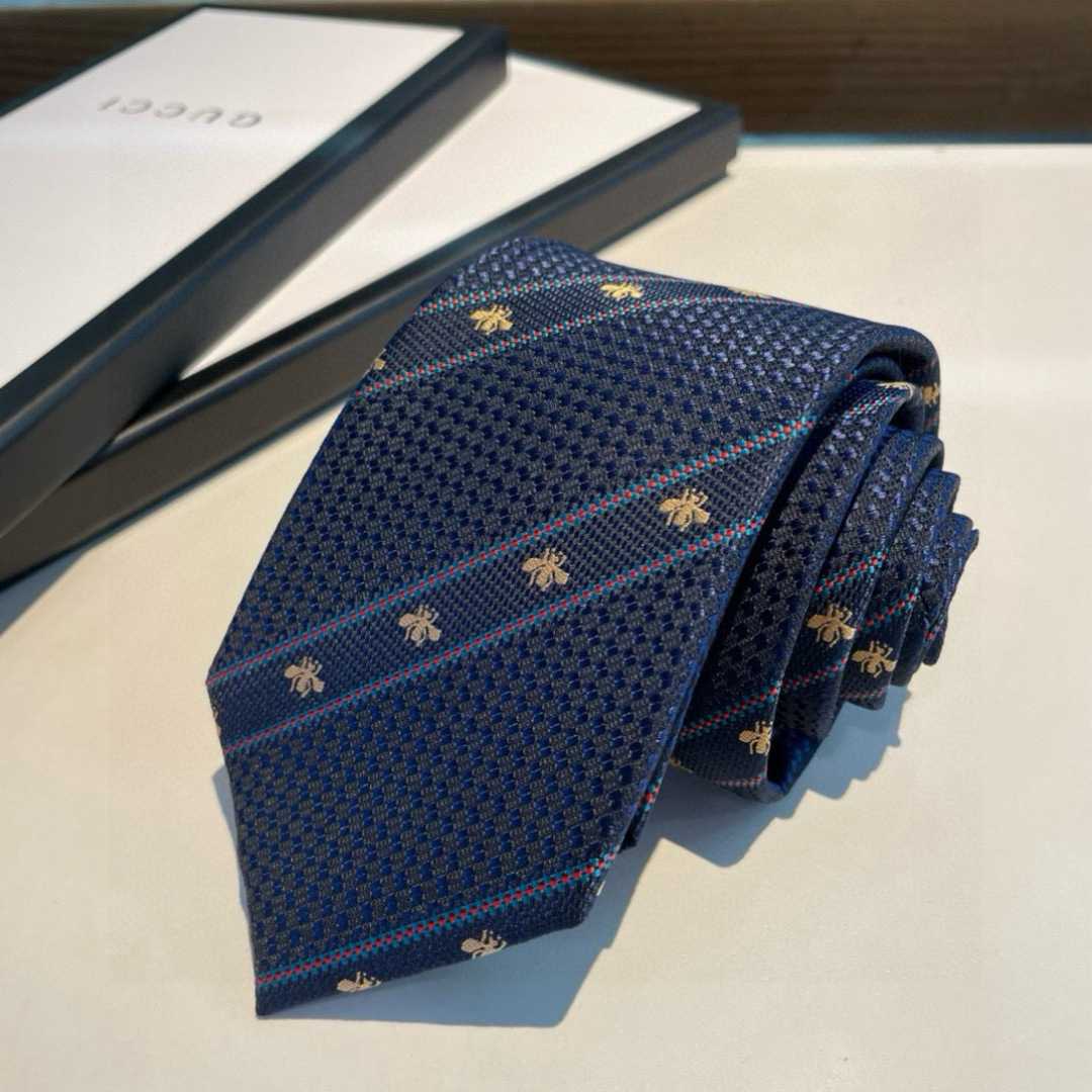 Gucci Bee and Web Silk Jacquard Tie - DopestKickz