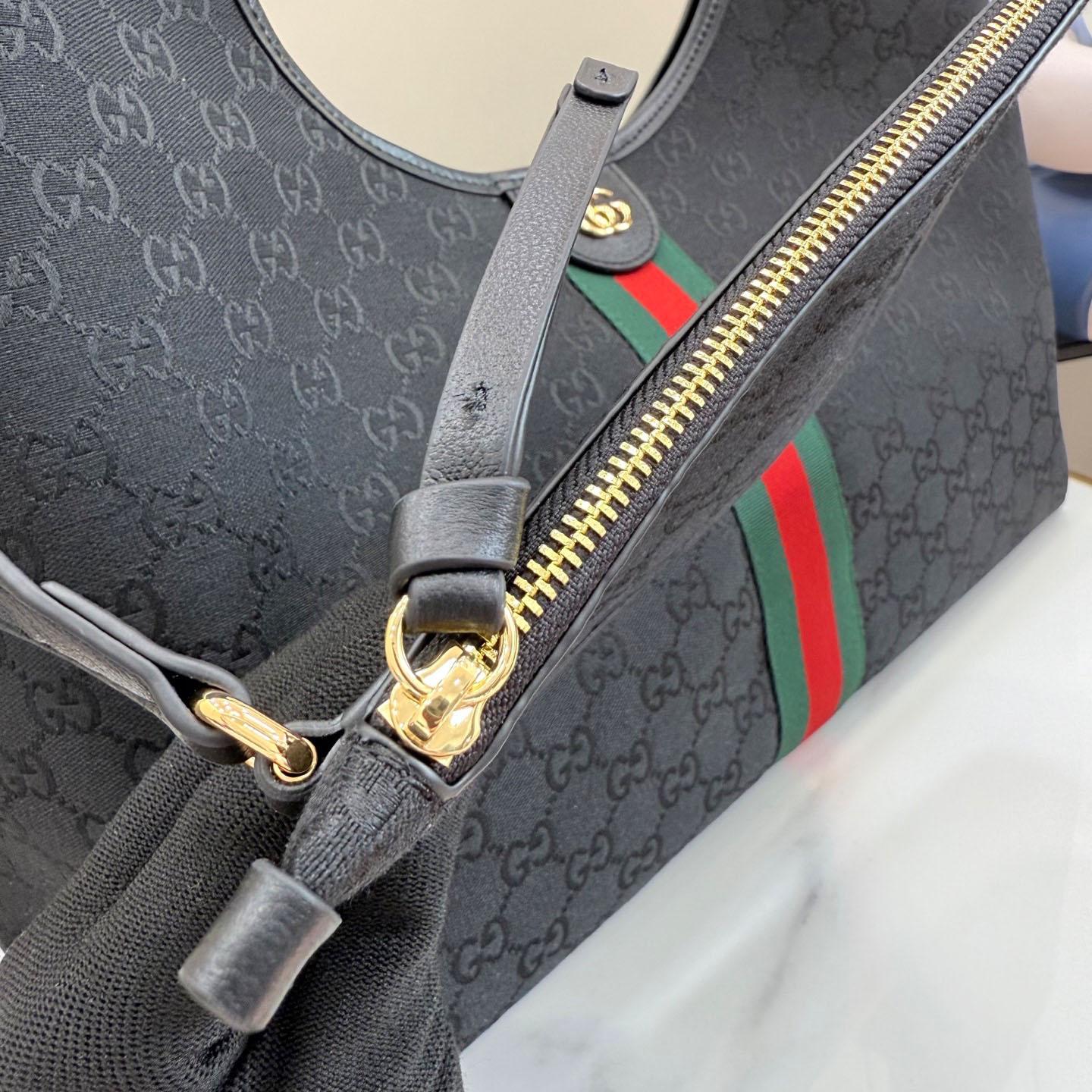 Gucci Giglio Large Tote Bag 853971 - DopestKickz