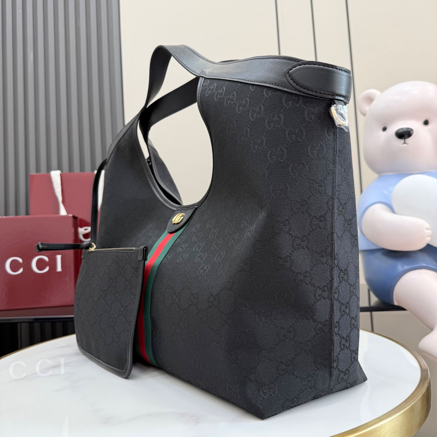 Gucci Giglio Large Tote Bag 853971 - DopestKickz