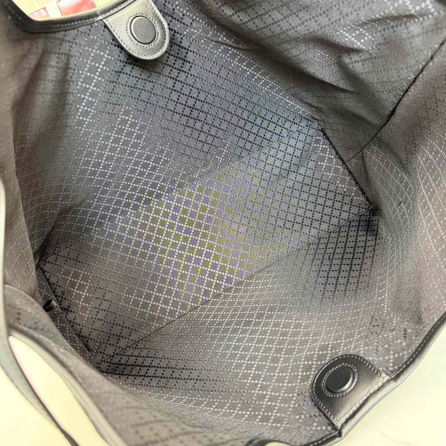 Gucci Giglio Large Tote Bag 853971 - DopestKickz