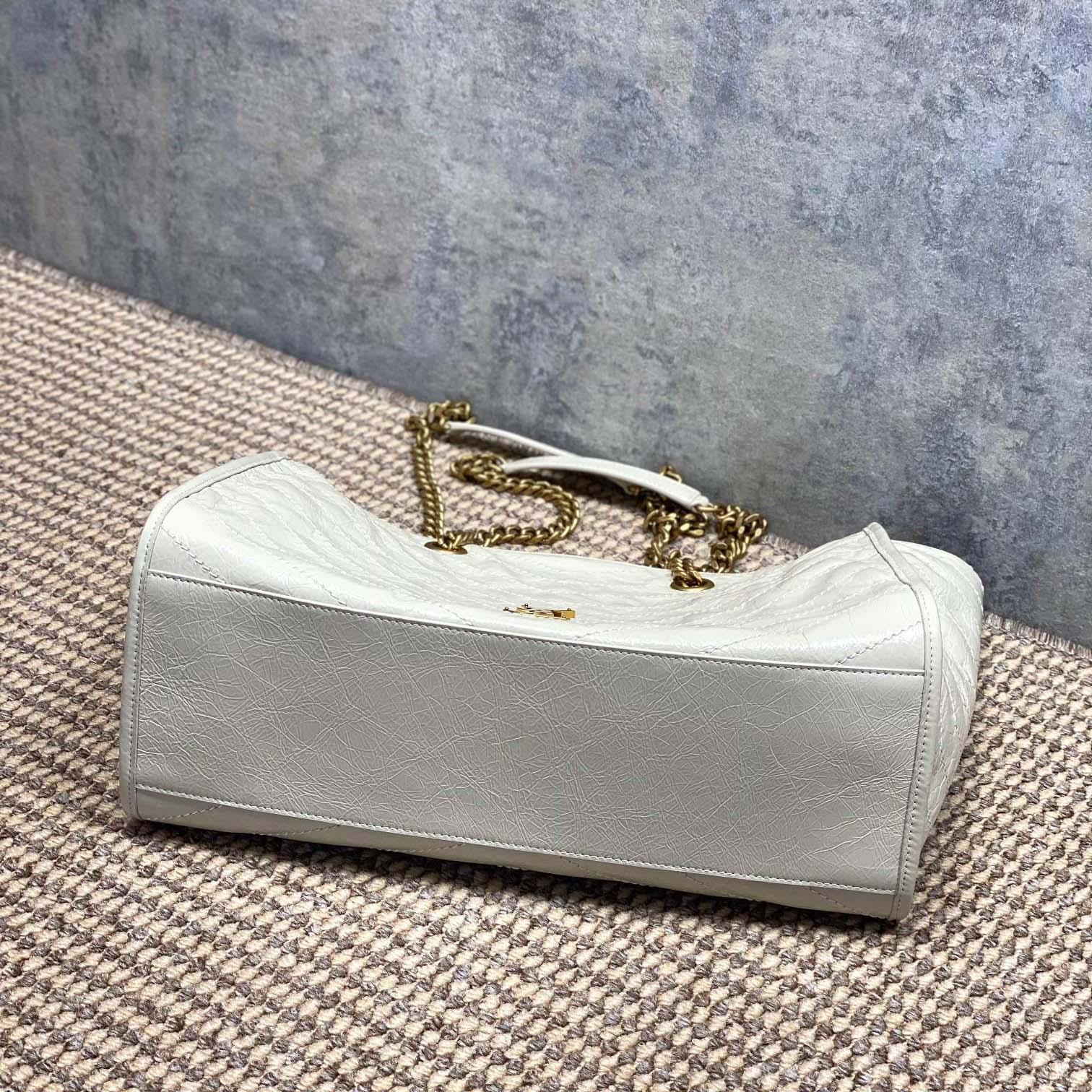 Saint Laurent Nini Shopping In Vintage Leather - DopestKickz