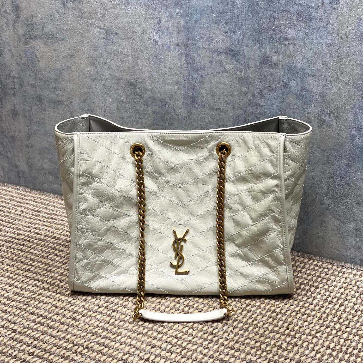 Saint Laurent Nini Shopping In Vintage Leather - DopestKickz