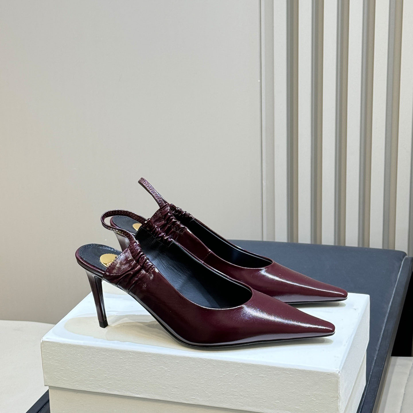 Saint Laurent ANNE-MARIE Slingback Pumps In Smooth Leather - DopestKickz