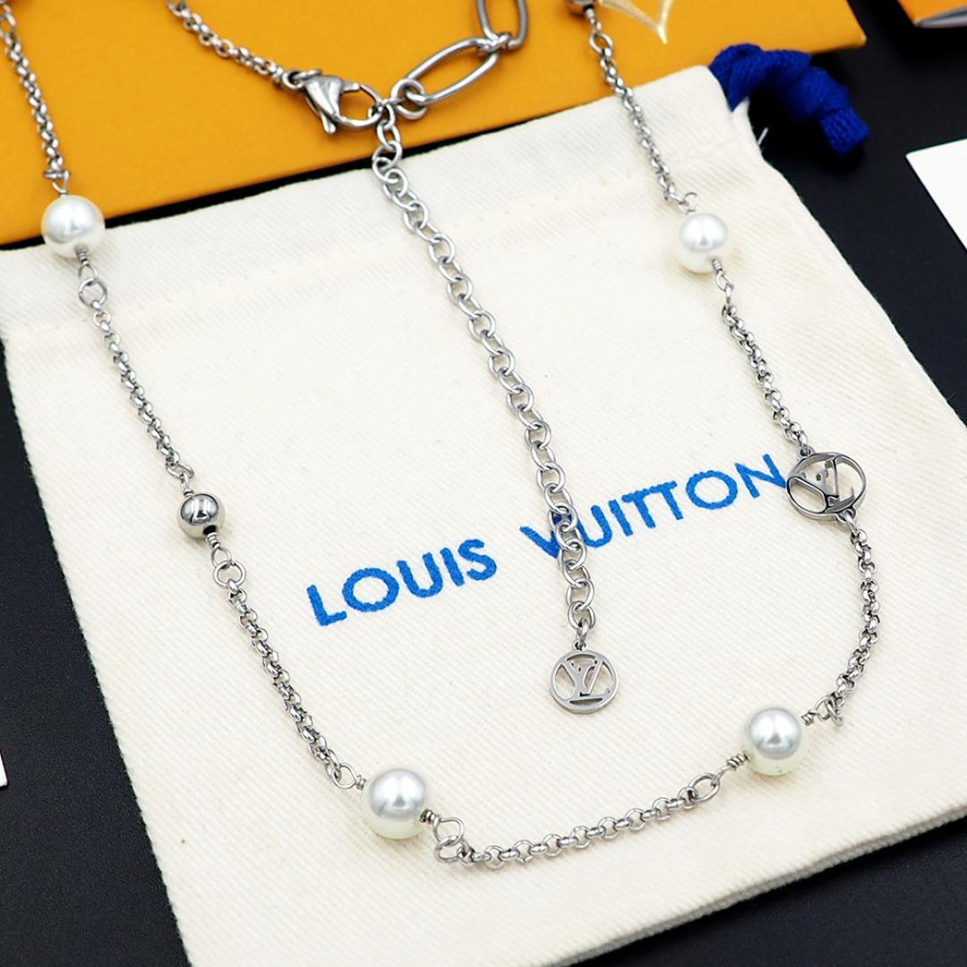 Louis Vuitton LV Mix Chains Necklace   M02516 - DopestKickz