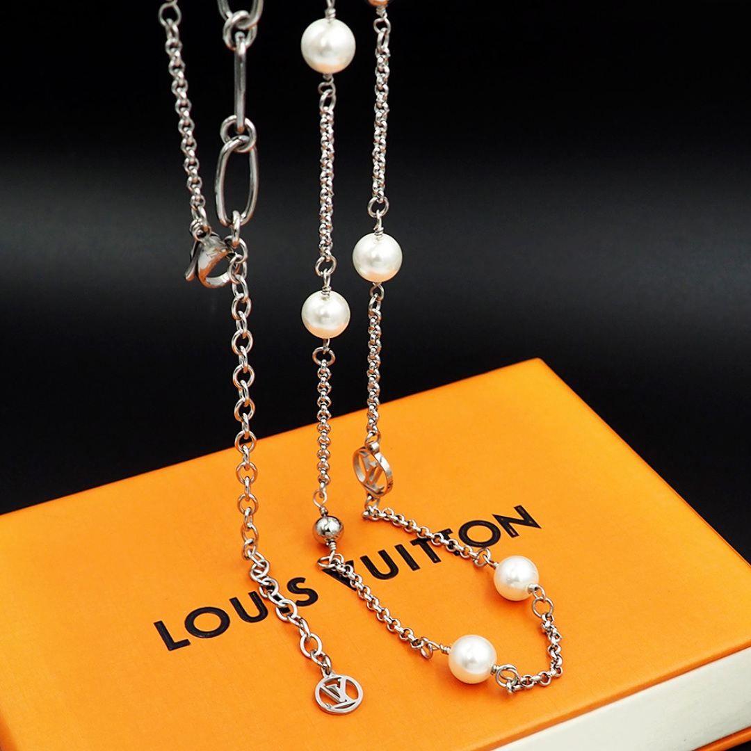 Louis Vuitton LV Mix Chains Necklace   M02516 - DopestKickz