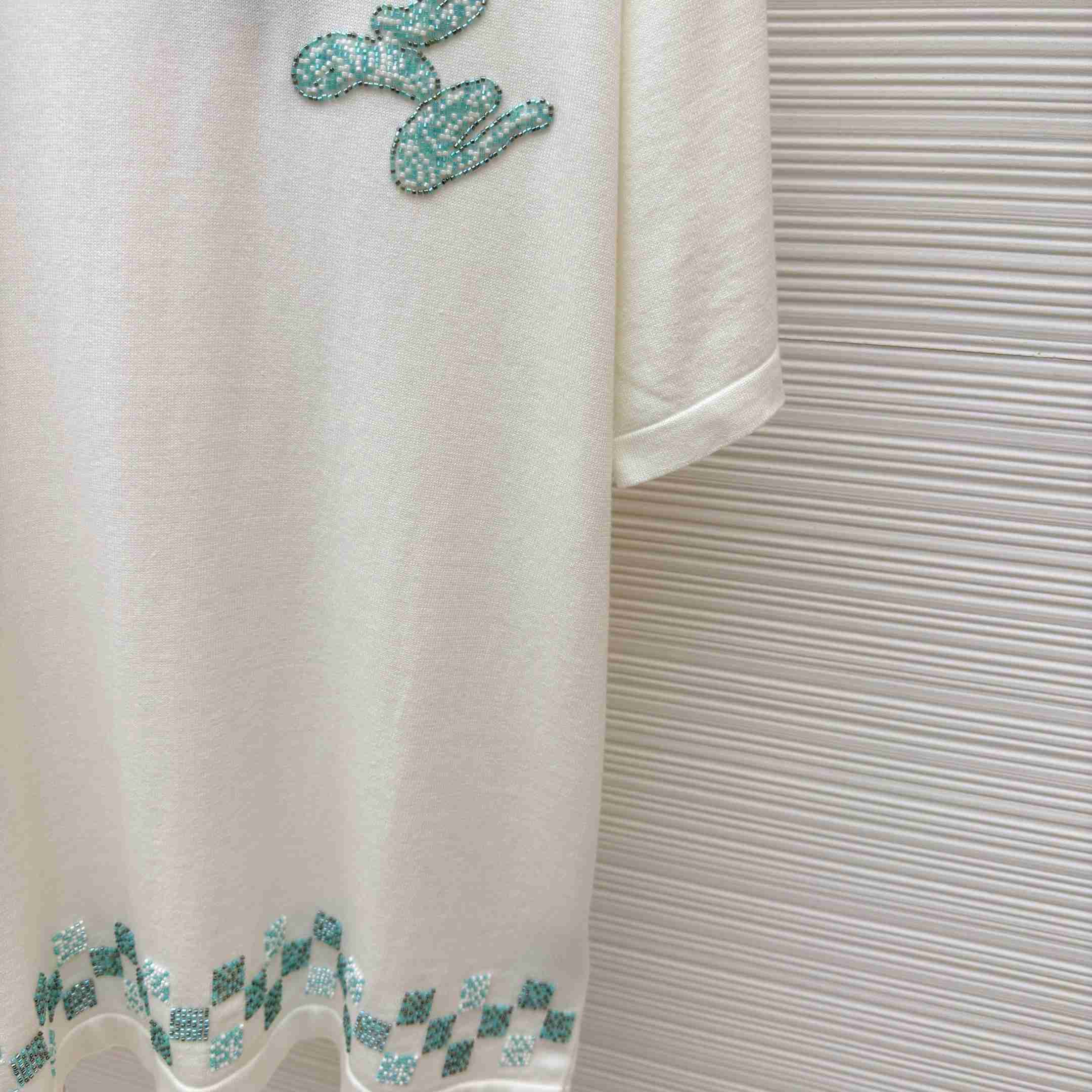 Louis Vuitton Embellished Short-Sleeved Crewneck 1AHVO9 - DopestKickz