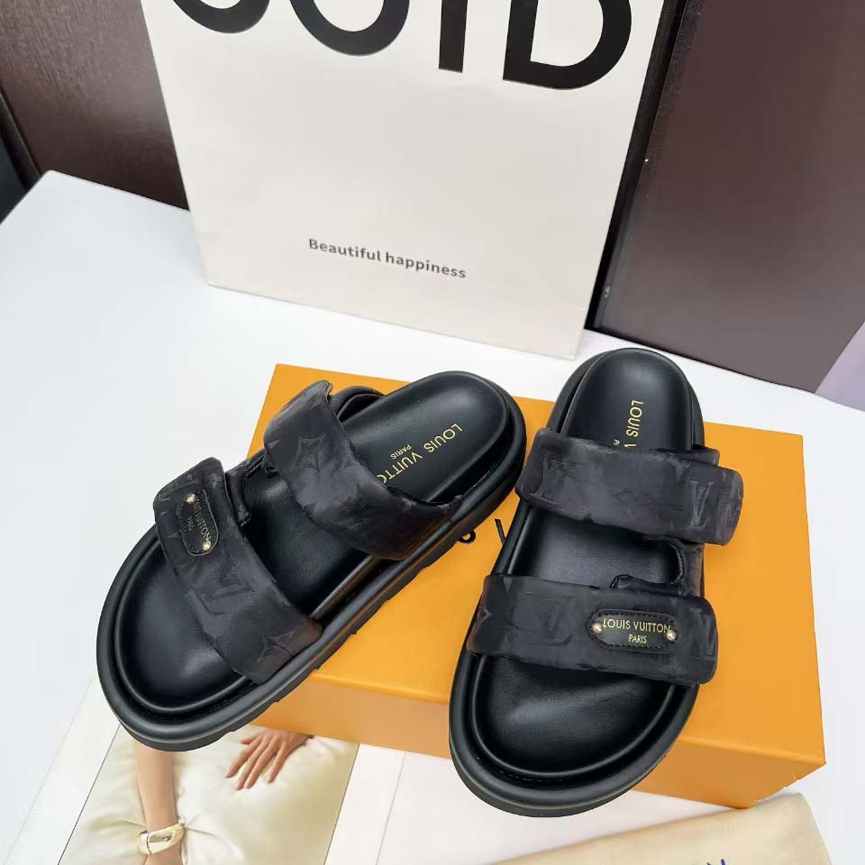 Louis Vuitton Pool Pillow Comfort Mule   1AHNQS - DopestKickz