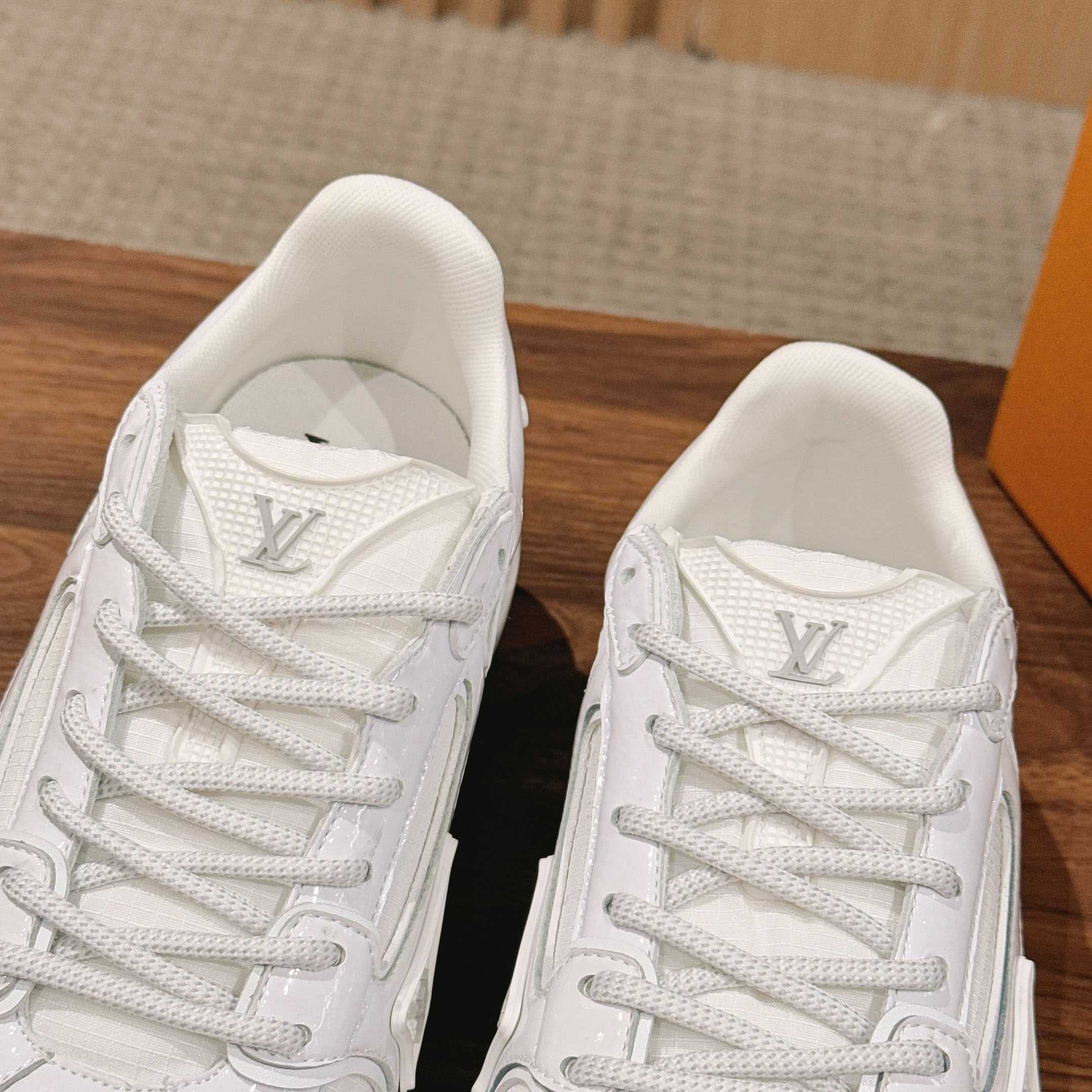 Louis Vuitton LV Olympia Sneaker 1AJP26 - DopestKickz