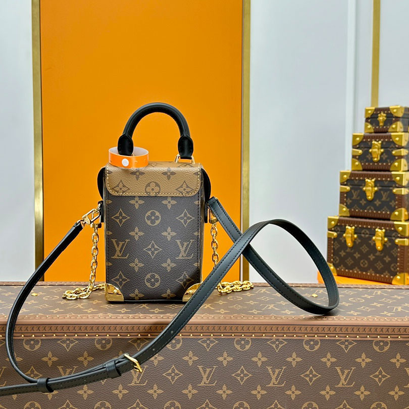 Louis Vuitton Camera Box M82465 - DopestKickz