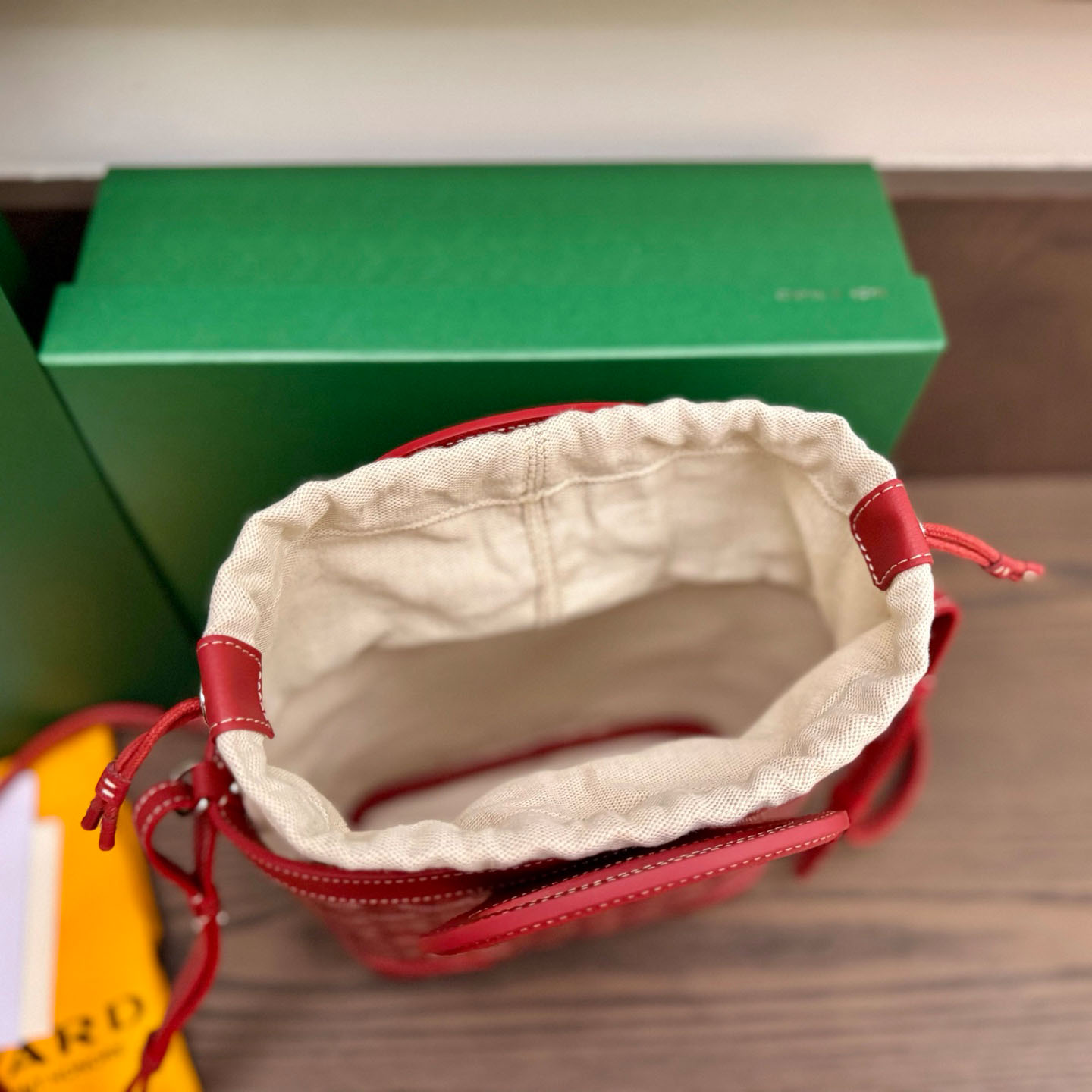 Goyard Beluga Mini Bag - DopestKickz