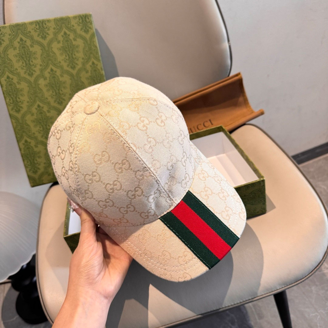 Gucci GG Canvas Baseball Hat - DopestKickz