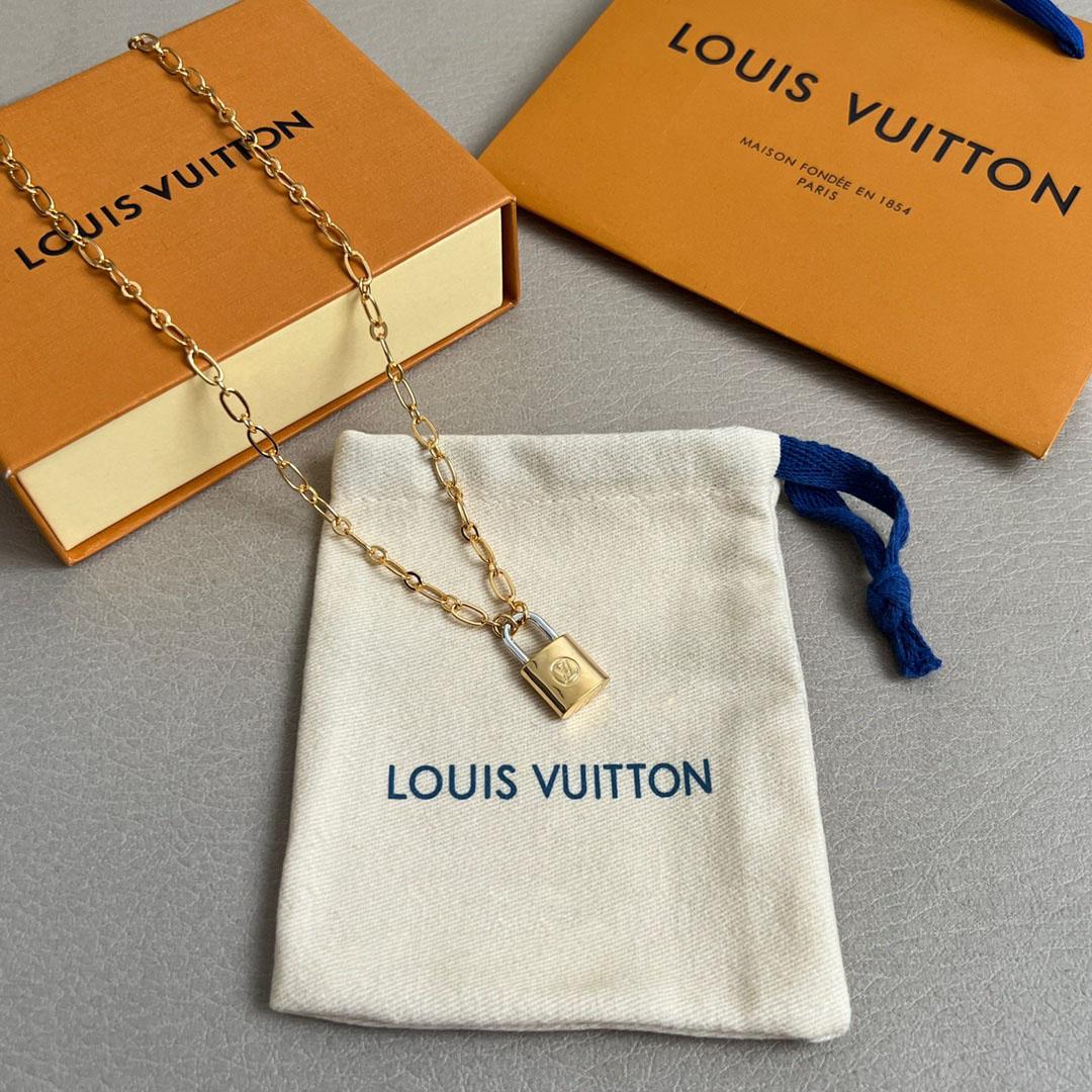 Louis Vuitton Silver Lockit Exclusive Gold Edition Pendant, Yellow Gold Q03918 - DopestKickz