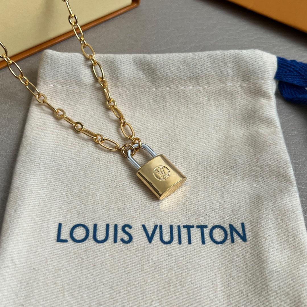 Louis Vuitton Silver Lockit Exclusive Gold Edition Pendant, Yellow Gold Q03918 - DopestKickz