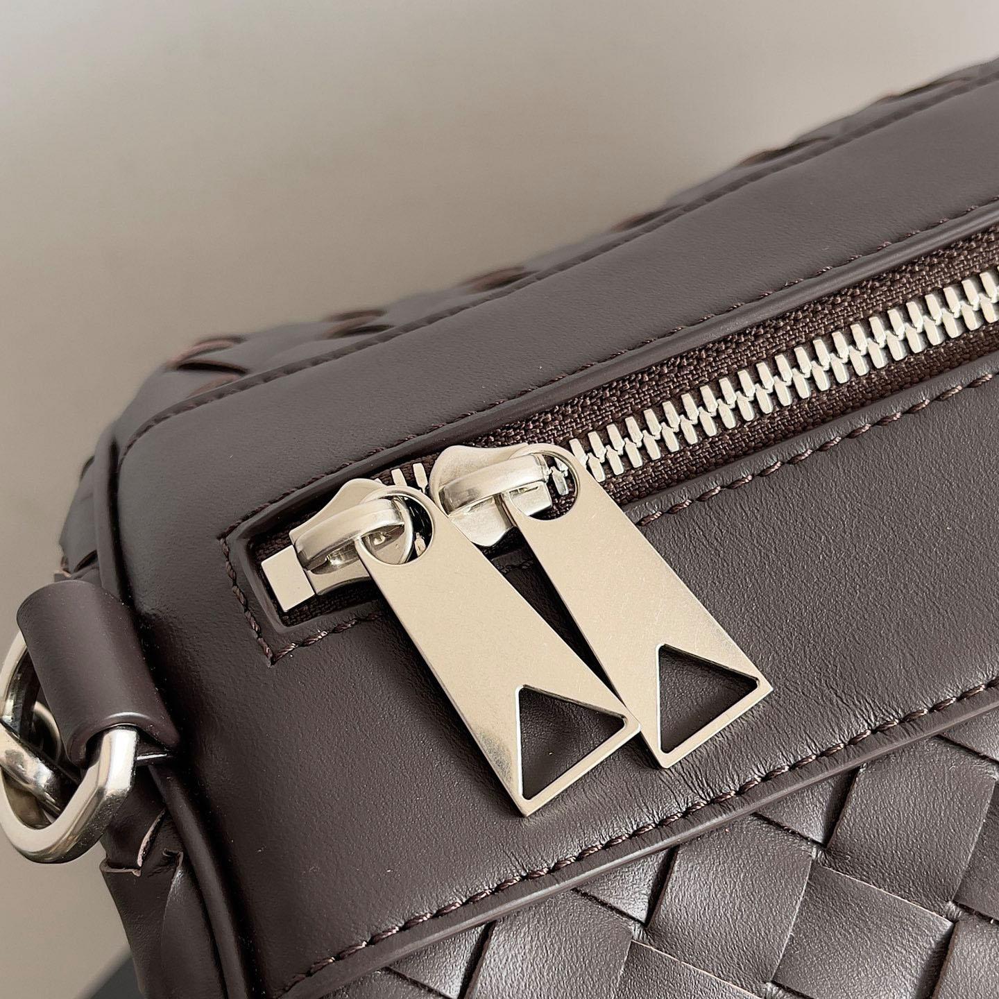 Bottega Veneta Large Intrecciato Duffle （50*27*24cm） - DopestKickz