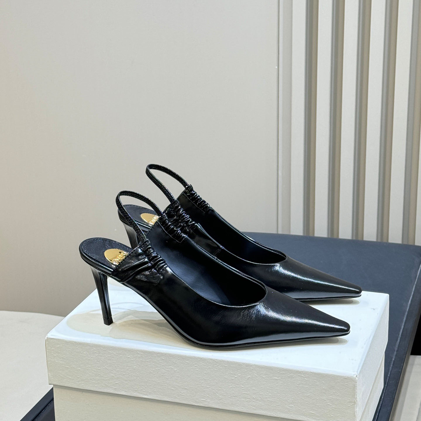 Saint Laurent ANNE-MARIE Slingback Pumps In Smooth Leather - DopestKickz
