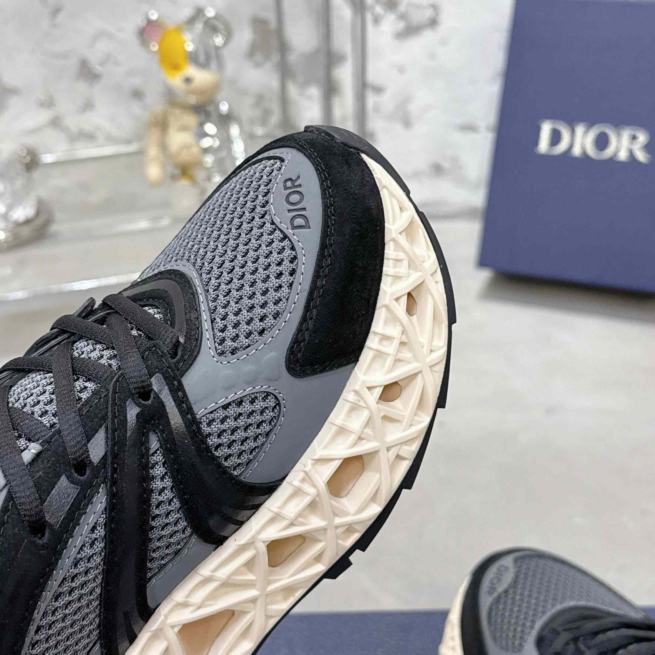 Dior B35 NXXT Sneaker    - DopestKickz