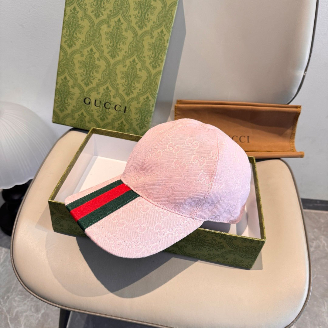 Gucci GG Canvas Baseball Hat - DopestKickz