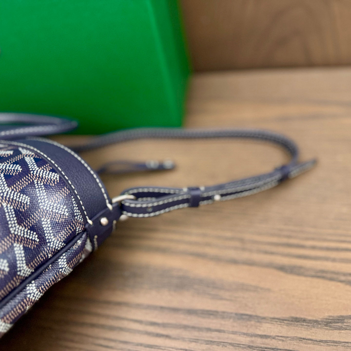 Goyard Beluga Mini Bag - DopestKickz