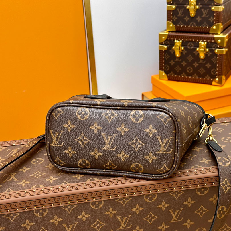 Louis Vuitton Neverfull Bandoulière Inside Out BB M12099 - DopestKickz