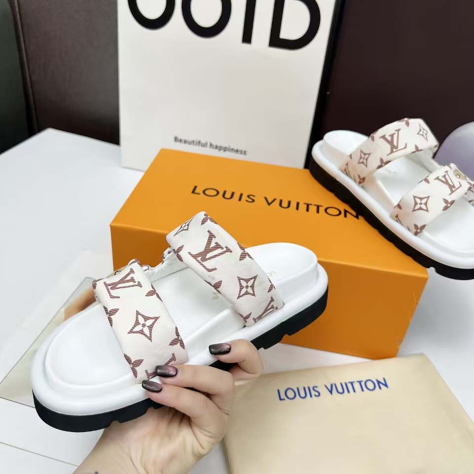 Louis Vuitton Pool Pillow Comfort Mule   1AHMDW - DopestKickz