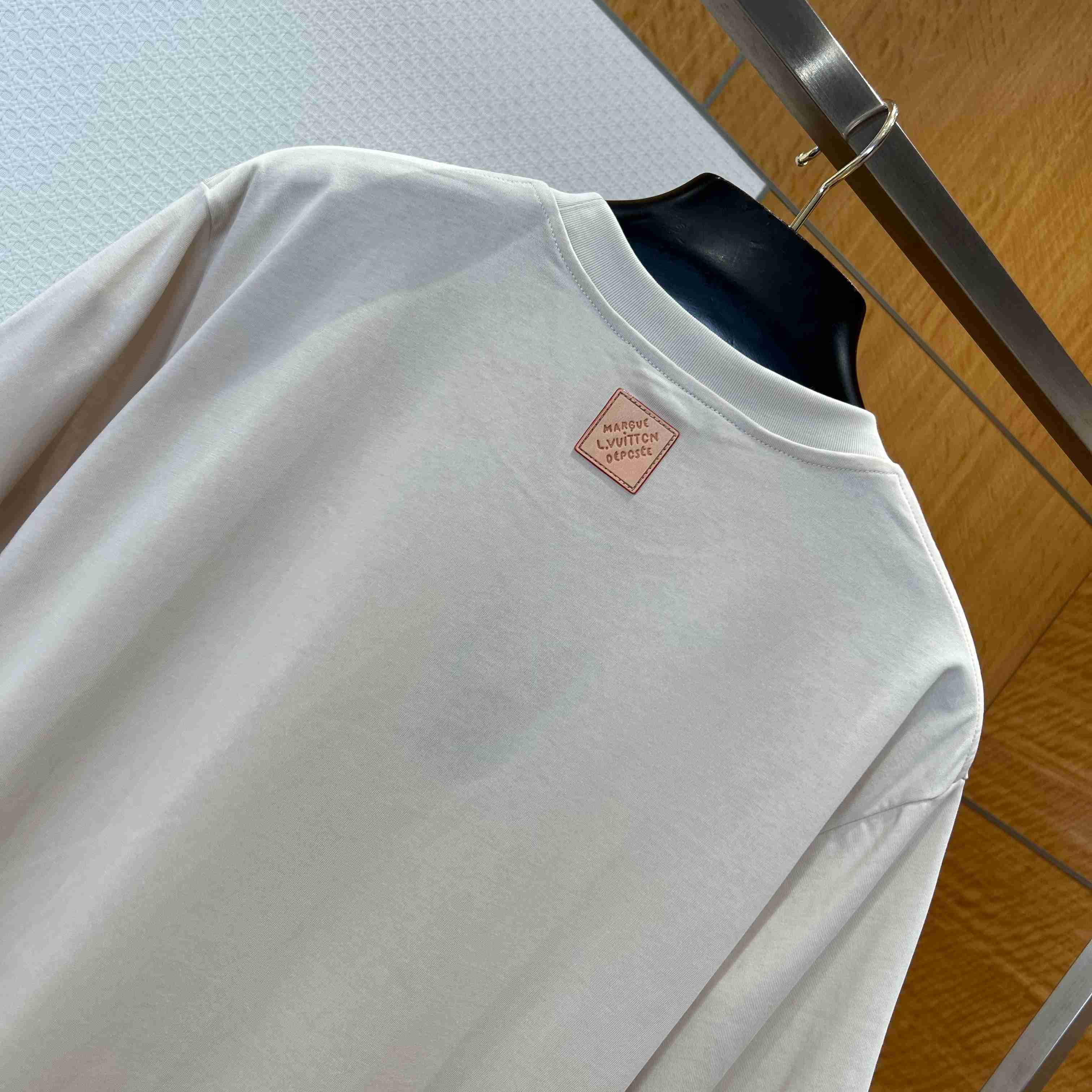 Louis Vuitton Embroidered Signature T-Shirt 1AJVQS - DopestKickz