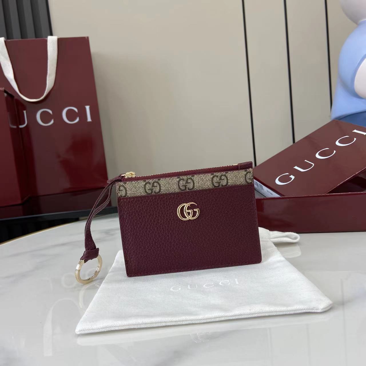 Gucci Bi-color GG Marmont Zip Key Pouch - DopestKickz