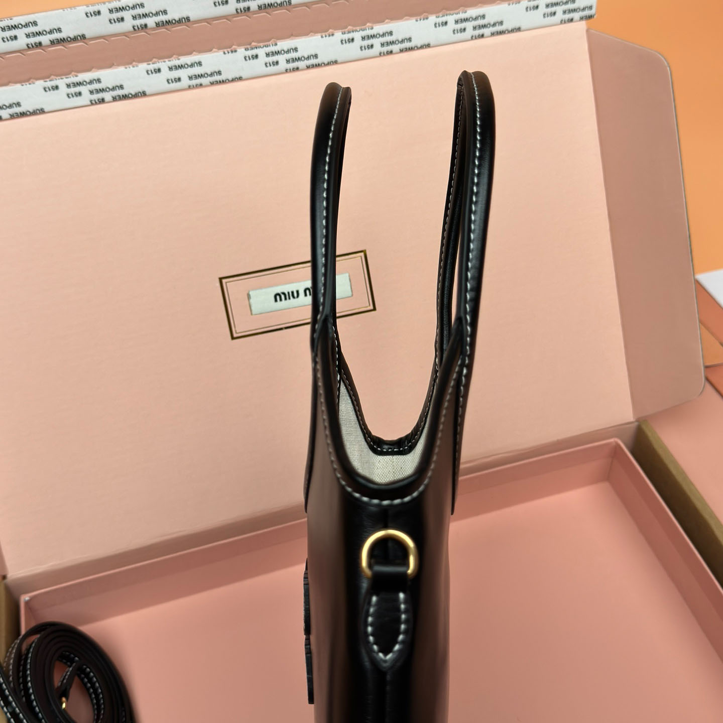 Miu Miu Ivy Leather Handbag - DopestKickz