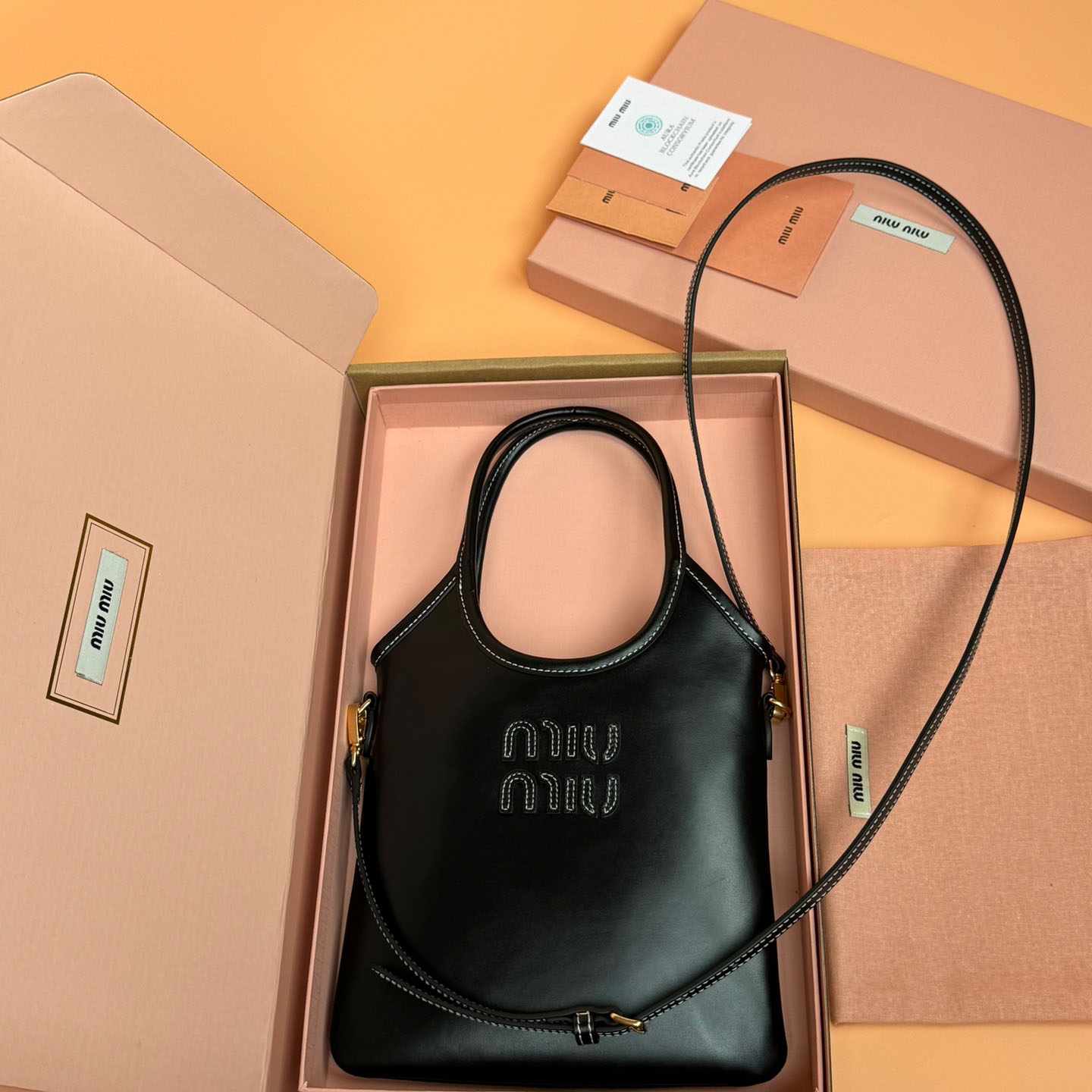 Miu Miu Ivy Leather Handbag - DopestKickz
