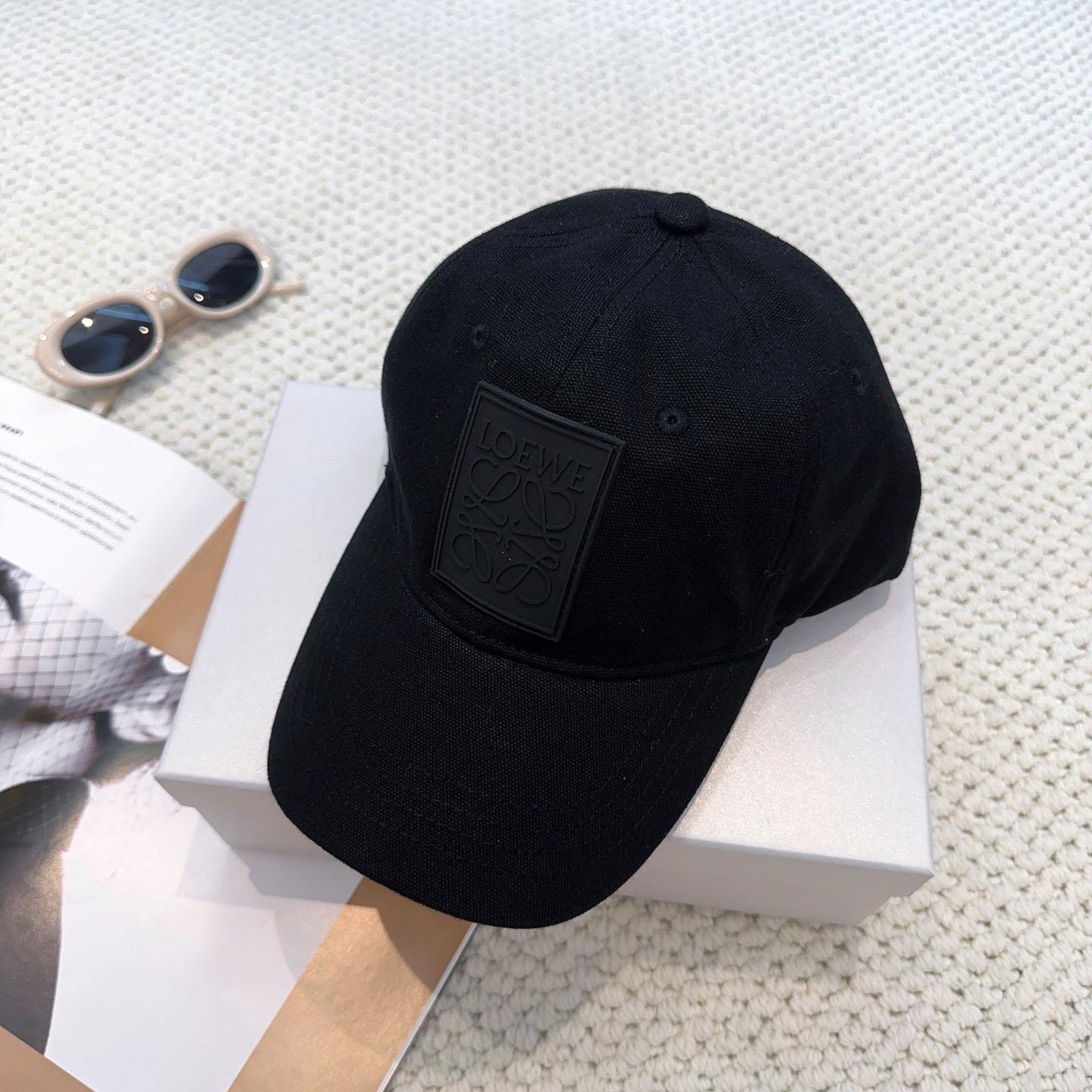 Loewe Patch Cap In Canvas - DopestKickz