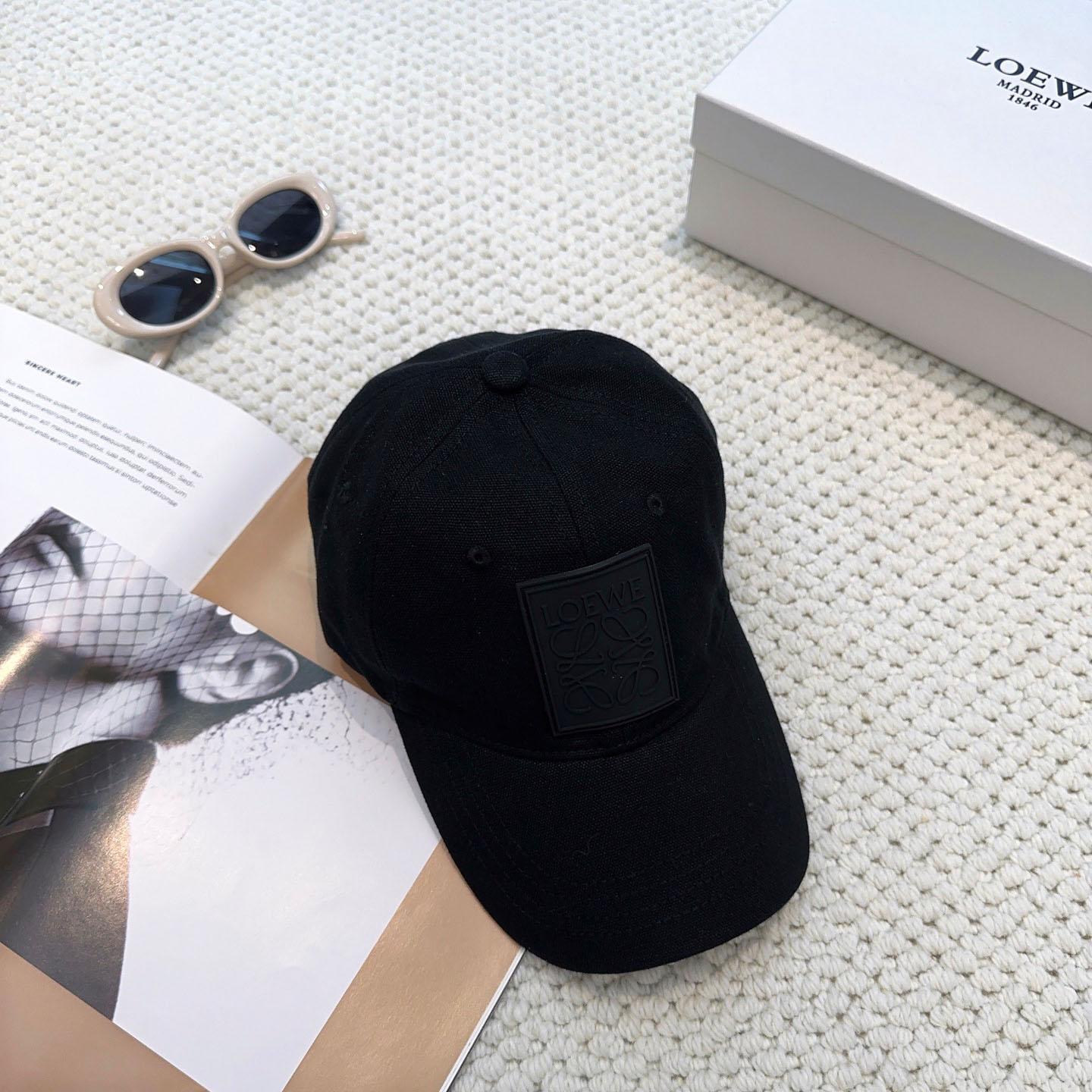 Loewe Patch Cap In Canvas - DopestKickz