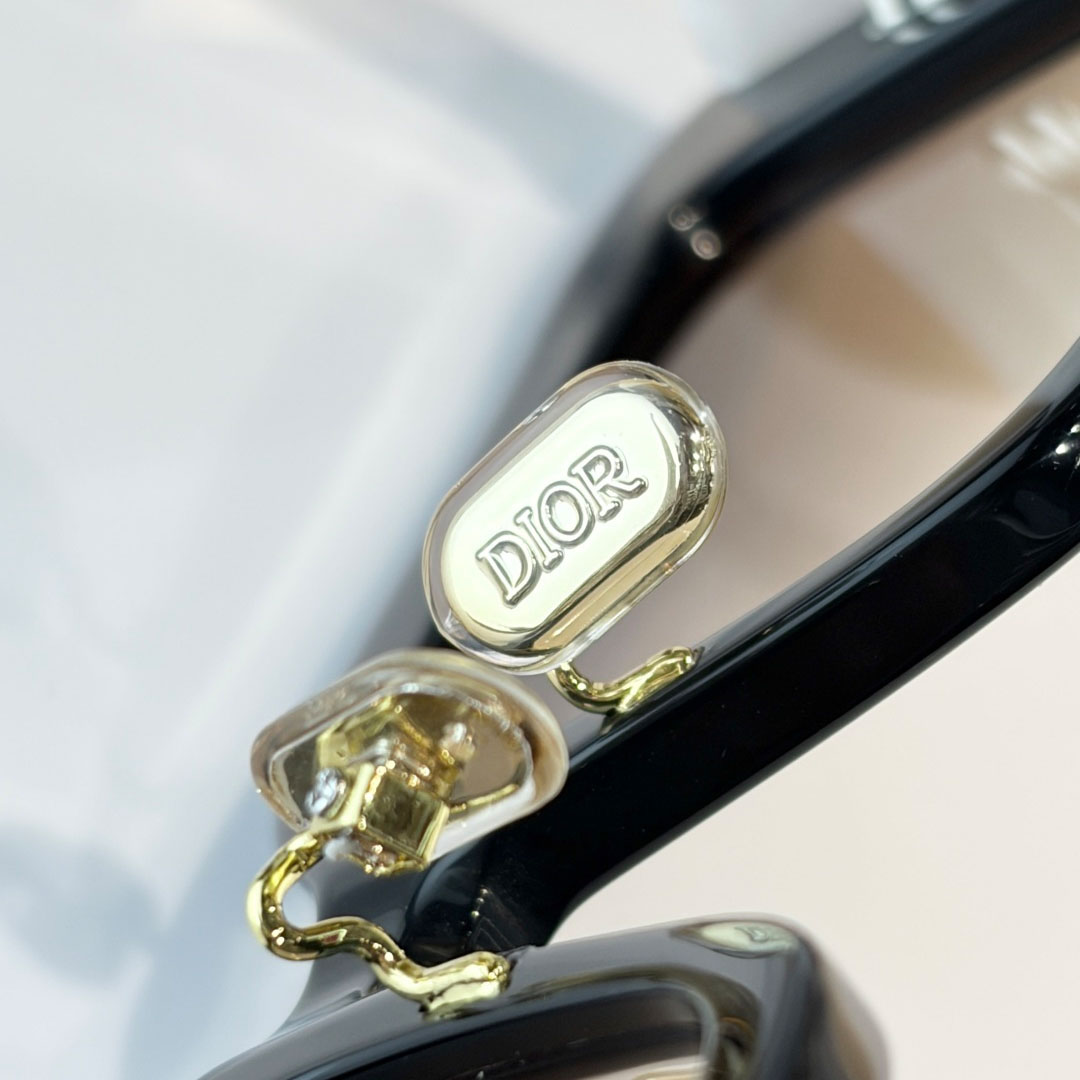 Dior  LuckyCharms S1F - DopestKickz