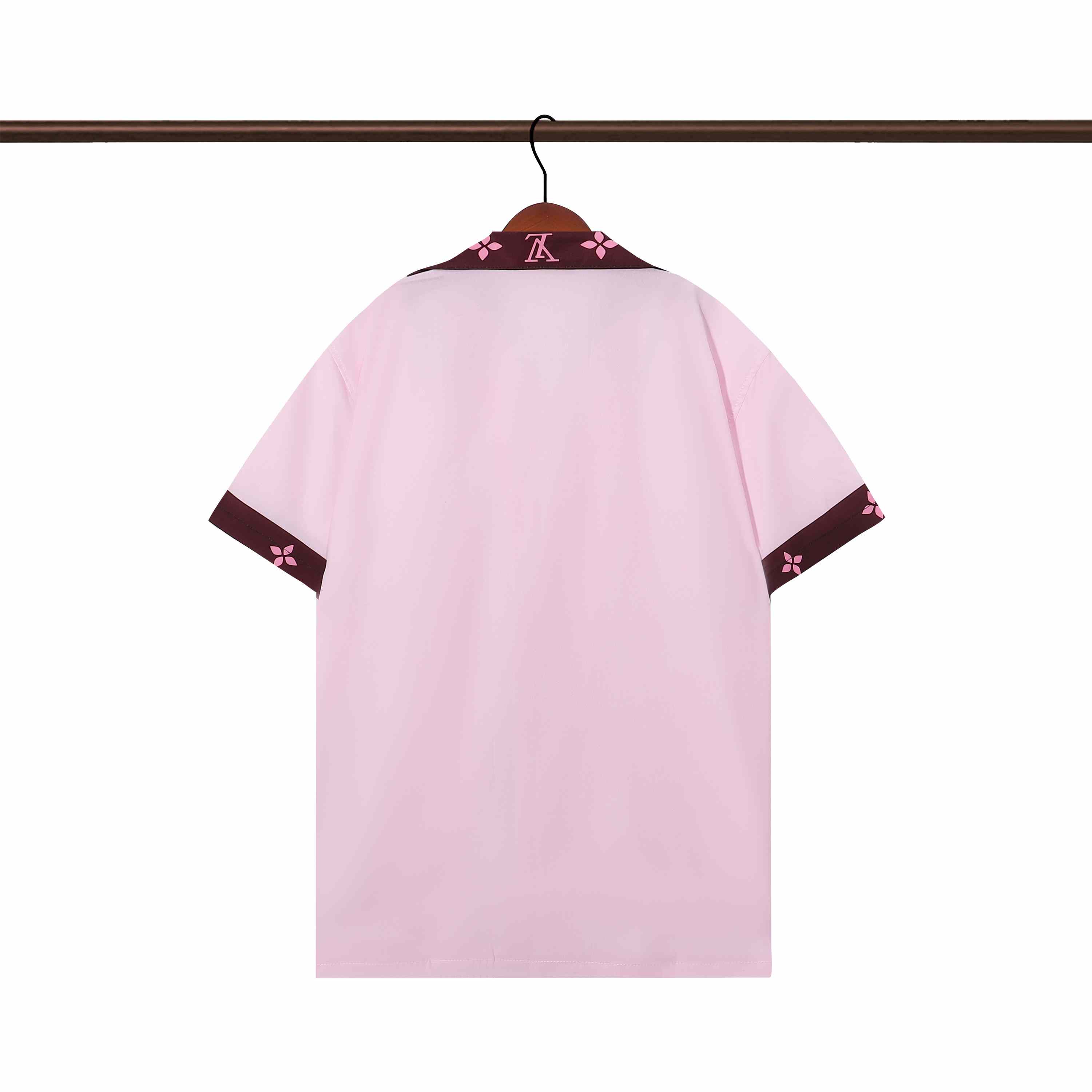 Louis Vuitton Ribbed Collar Short-Sleeved Shirt 1AIKAC - DopestKickz