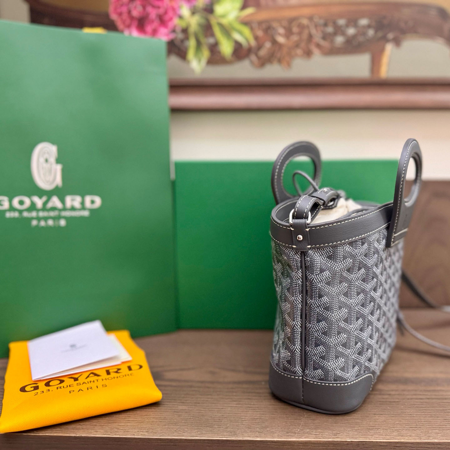 Goyard Beluga Mini Bag - DopestKickz