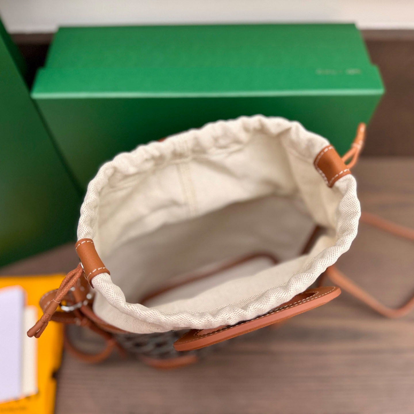 Goyard Beluga Mini Bag - DopestKickz