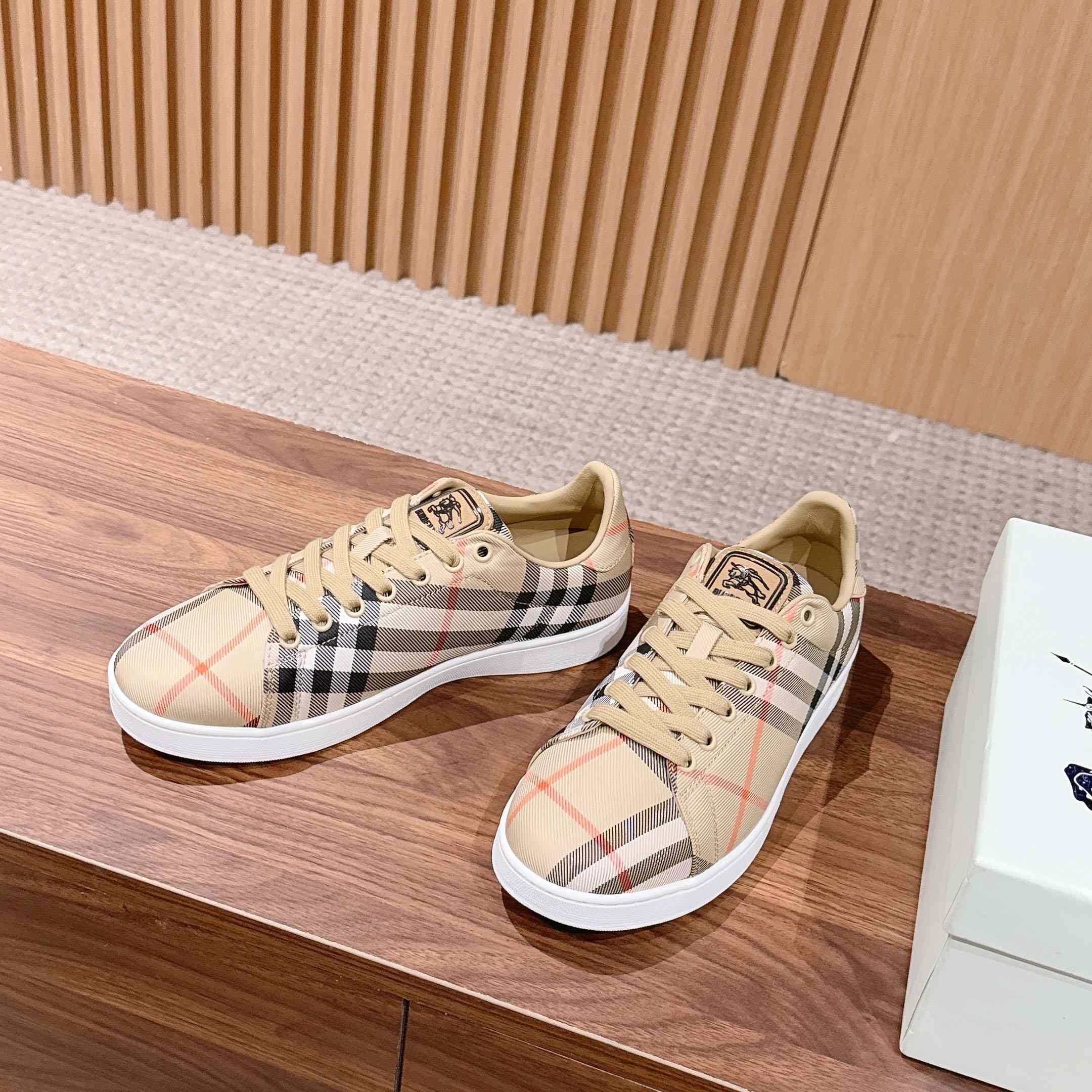 Burberry Check Set Sneakers - DopestKickz