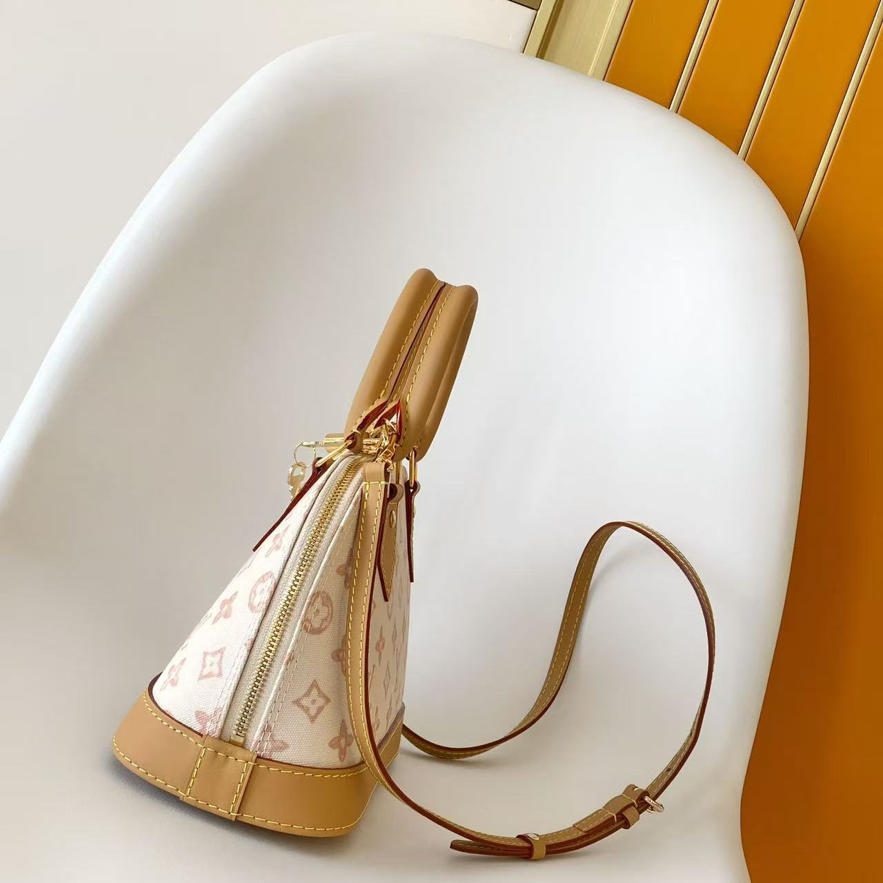 Louis Vuitton Alma BB M27525 - DopestKickz