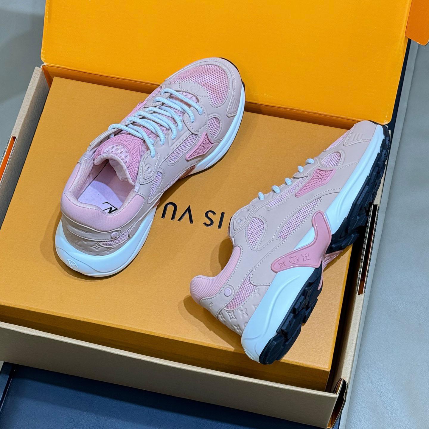 Louis Vuitton LV Olympia Sneaker 1AICQE - DopestKickz