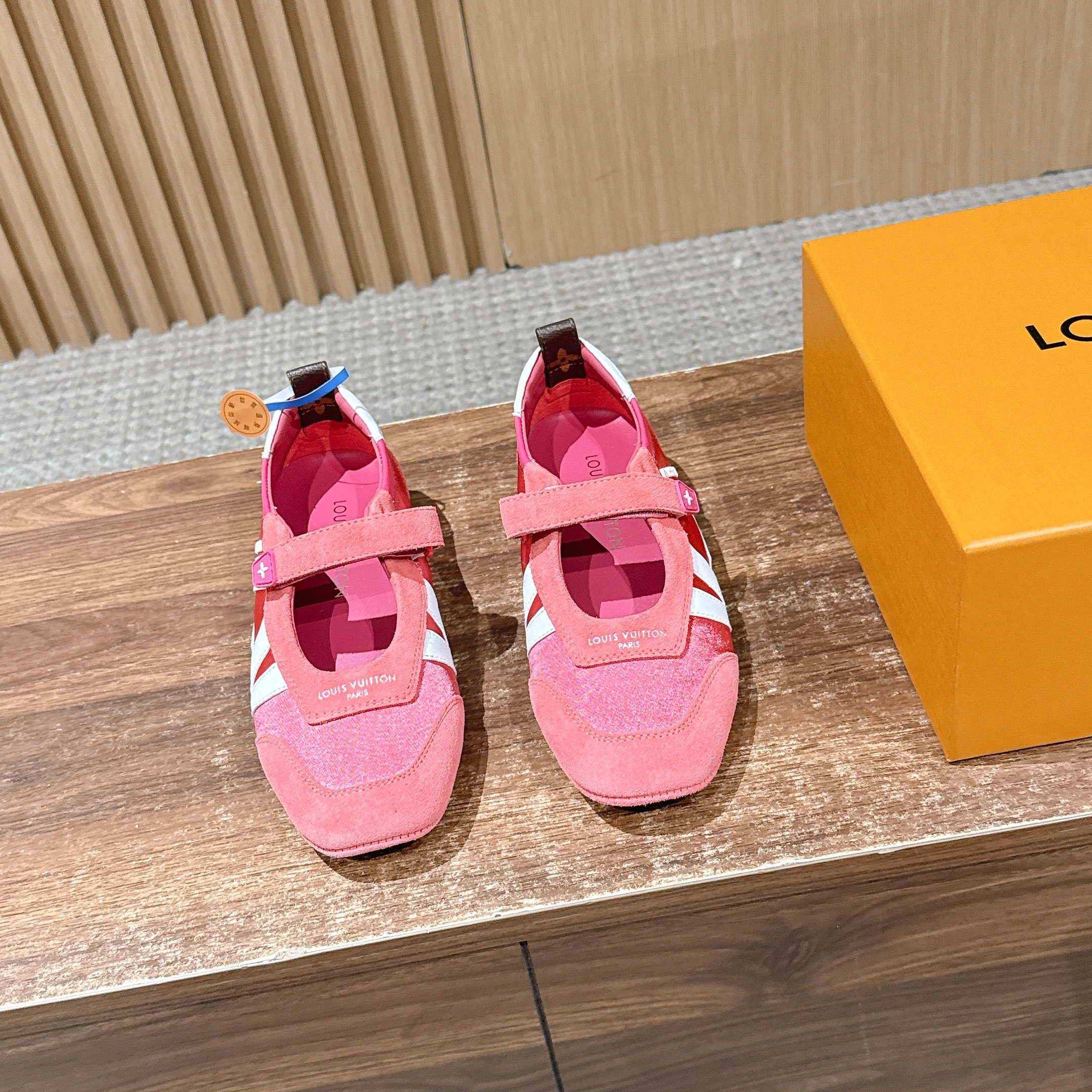 Louis Vuitton LV Sneakerina Mary Jane   1AJOZK - DopestKickz