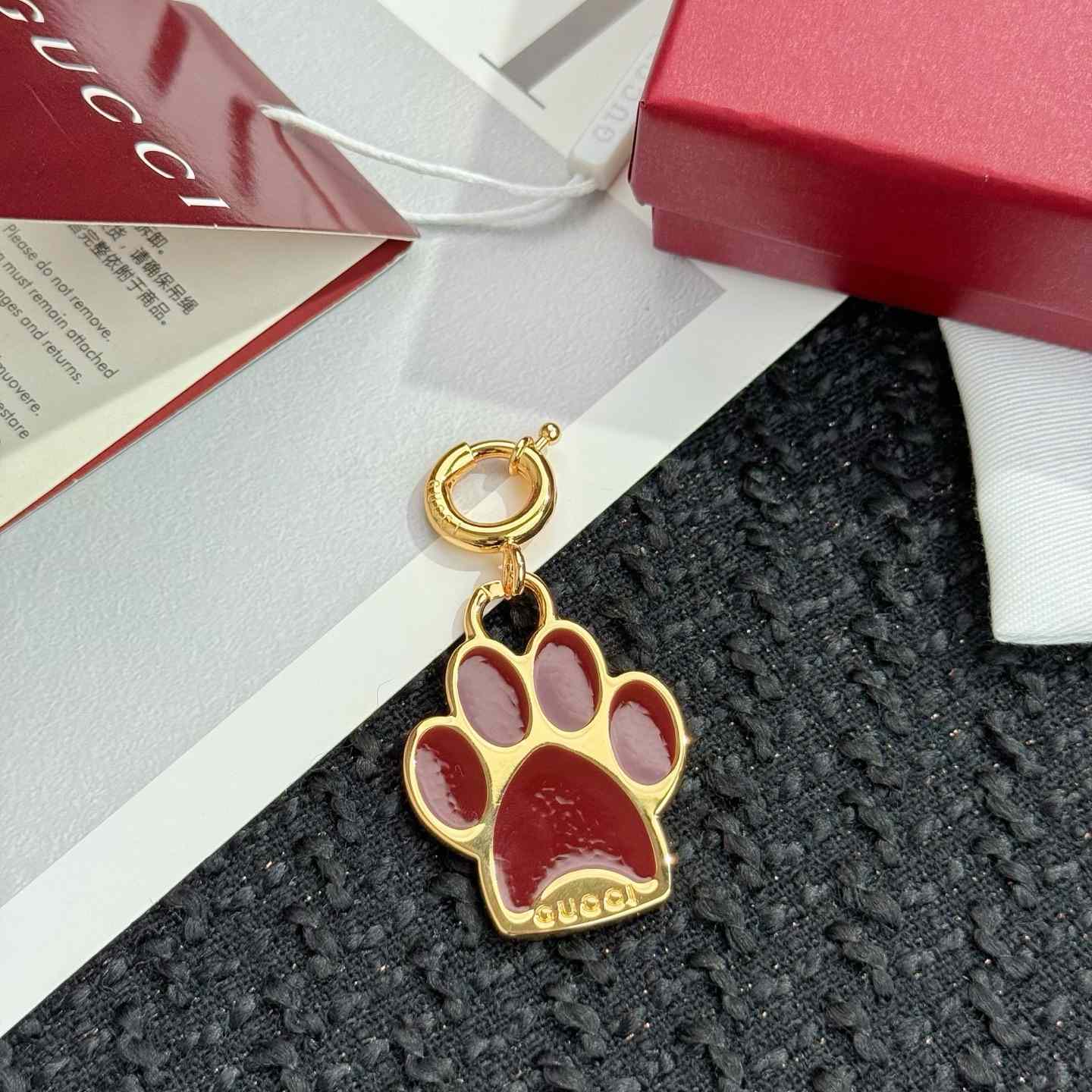 Gucci Paw-shaped Charm - DopestKickz