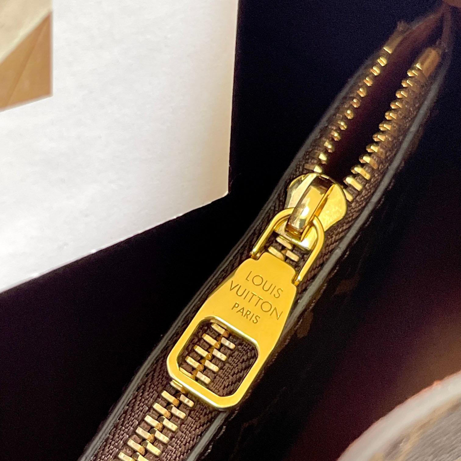 Louis Vuitton NéoNoé MM M44887 - DopestKickz