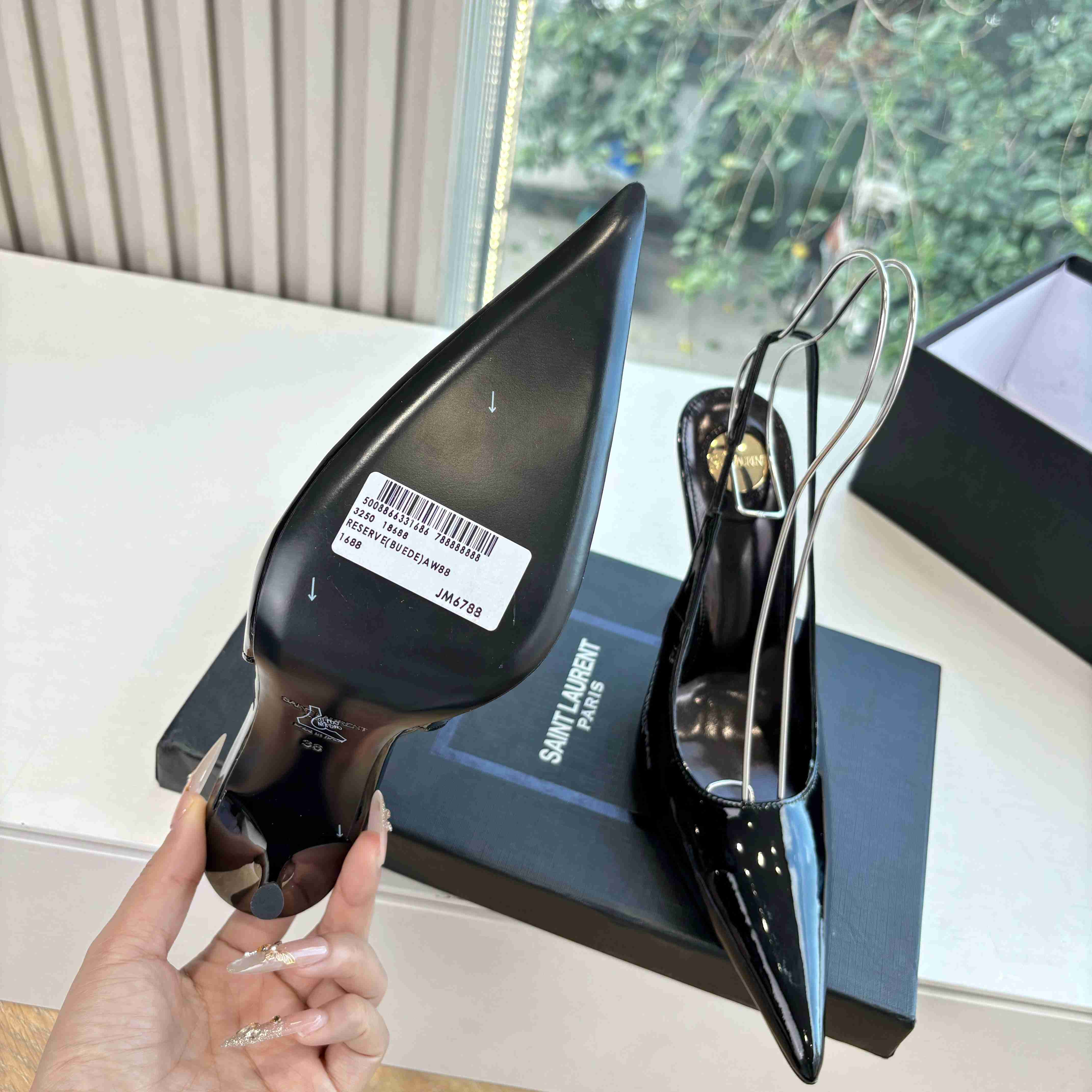 Saint Laurent GUERMANTES Slingback Pumps In Patent Leather - DopestKickz