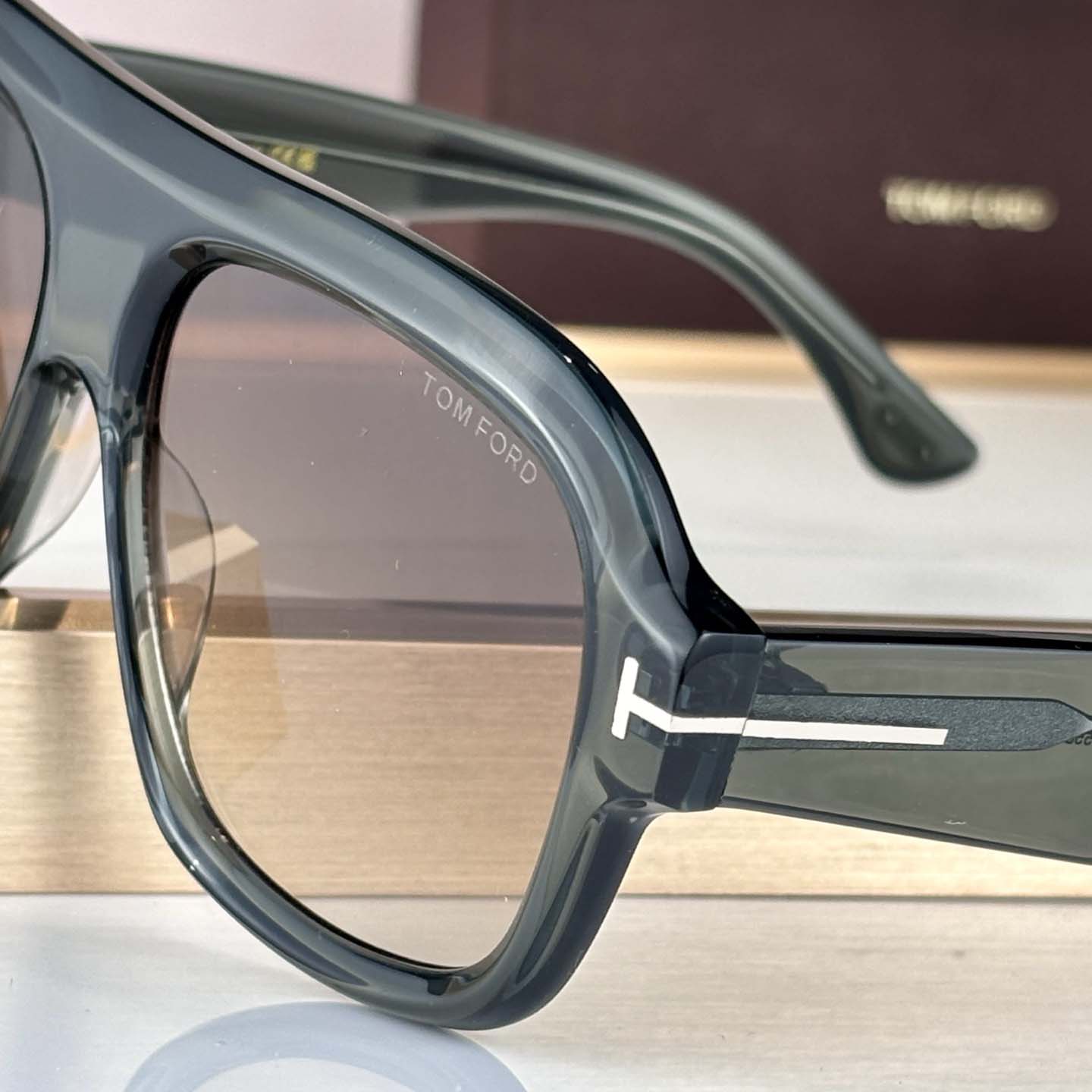 Tom Ford FT1324 Sunglasses - DopestKickz