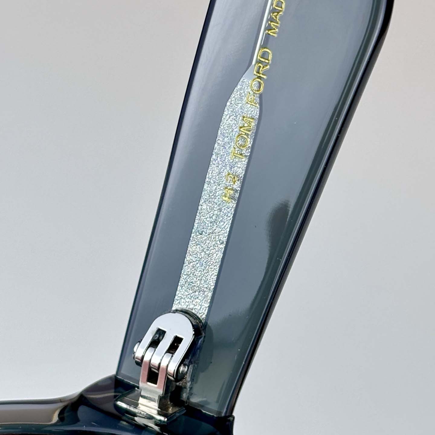 Tom Ford FT1324 Sunglasses - DopestKickz