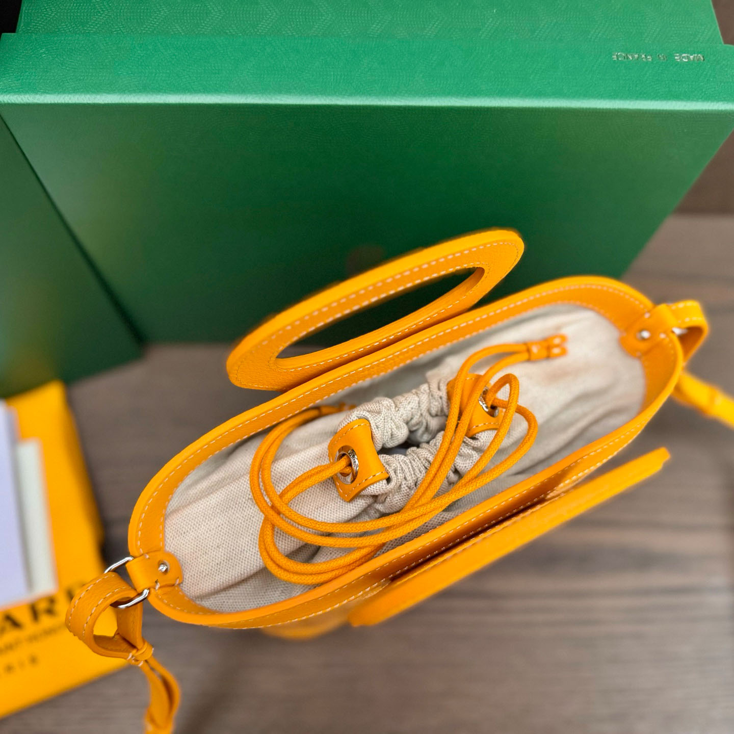 Goyard Beluga Mini Bag - DopestKickz