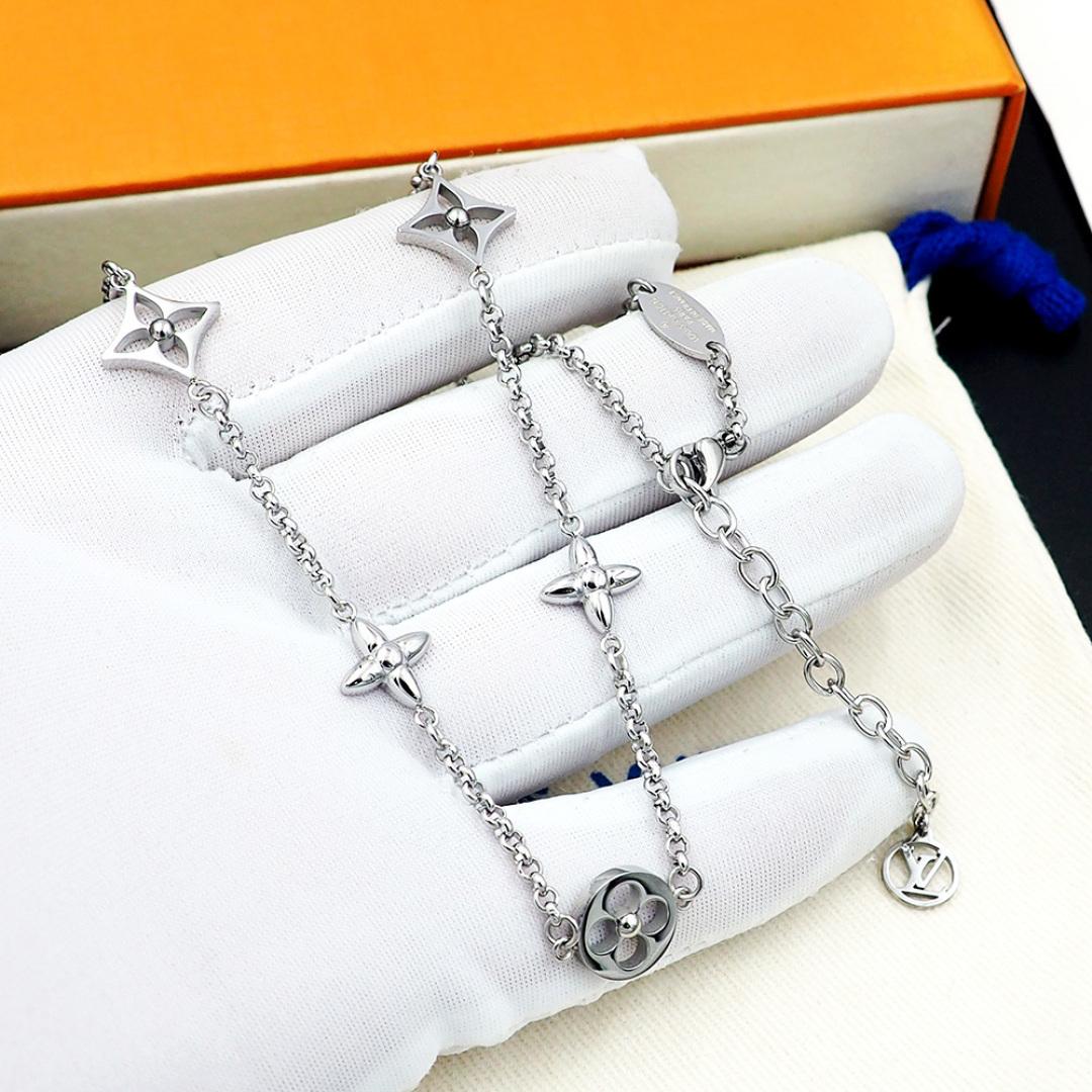 Louis Vuitton LV Iconic Charms Necklace  M02494 - DopestKickz