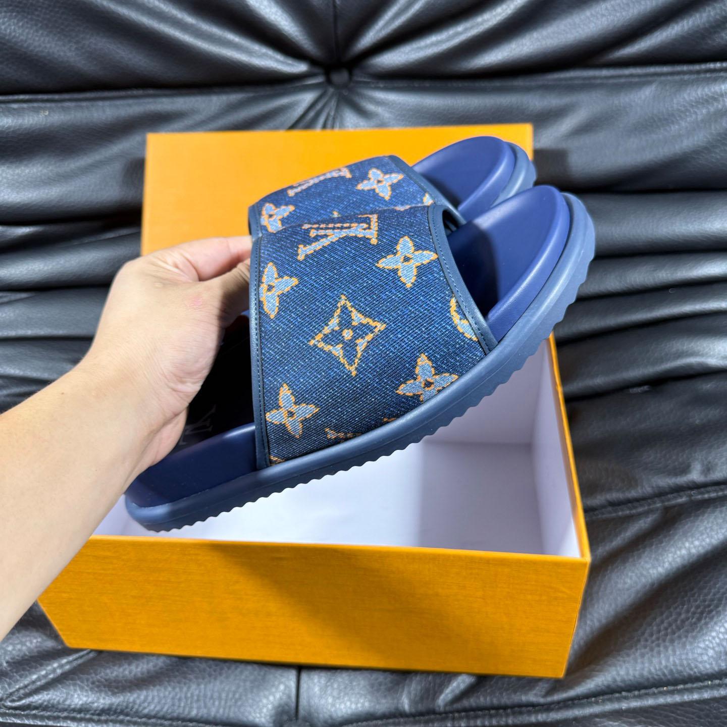 Louis Vuitton Miami Mule 1AIZRE - DopestKickz